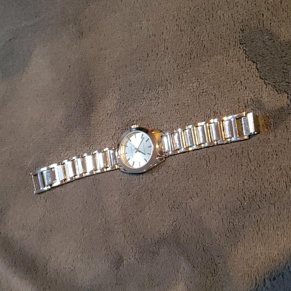 Anne Klein Watch - Picture 3 of 3